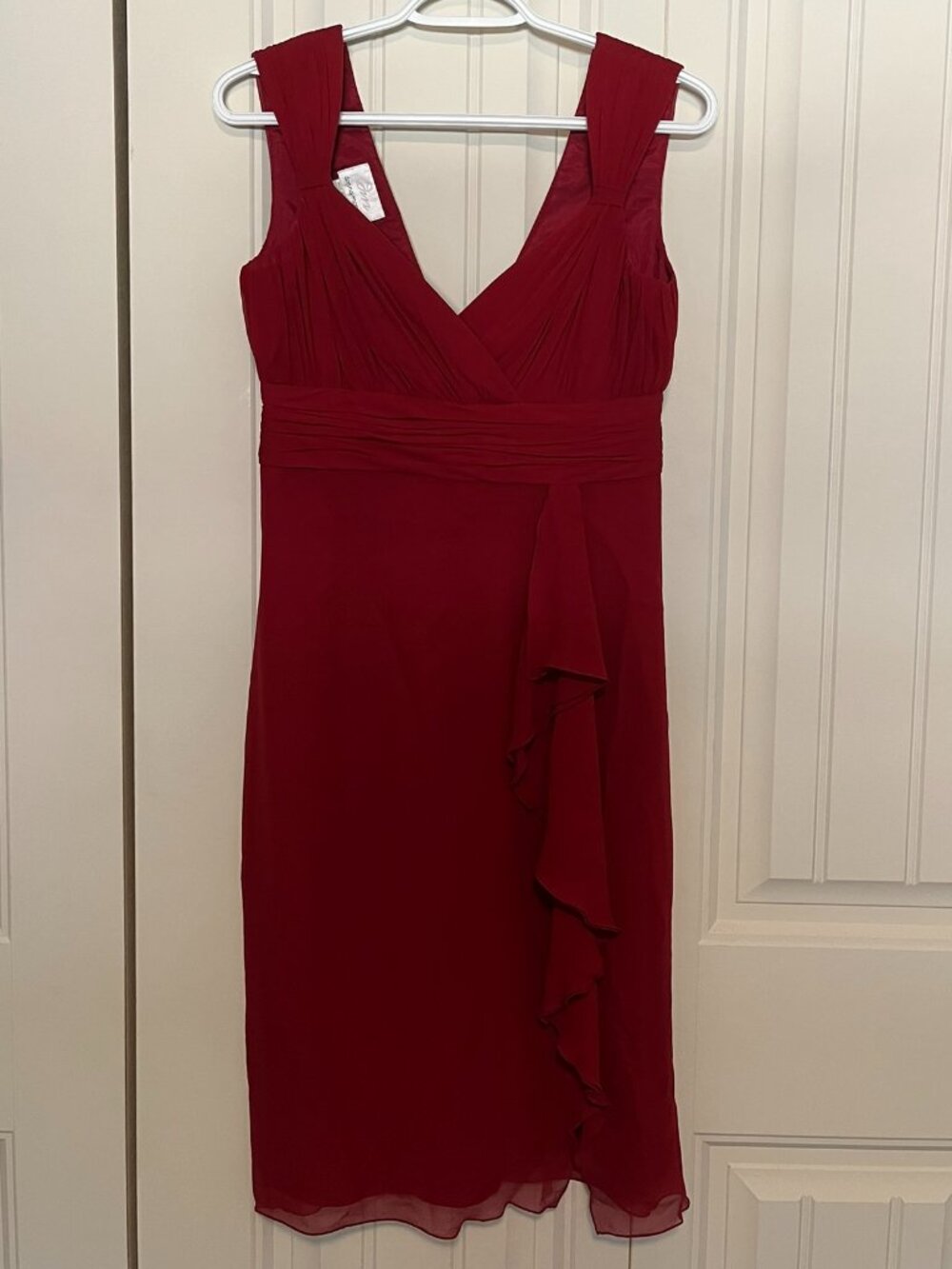 Donna Morgan Red 100% Silk Ruffle Cocktail Dress Size 4